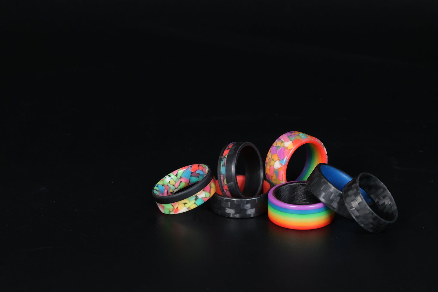 Glow Carbon Fiber Wedding Rings