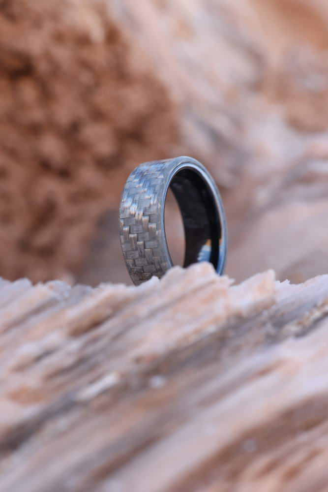 12 Creative Wedding Ring Alternatives | Nuptials