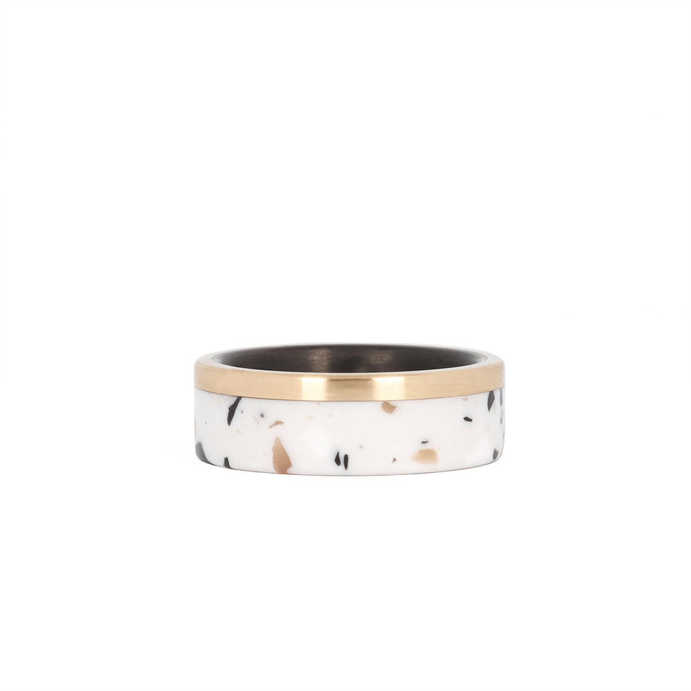 Elemenmt Rong Terrazzo Wedding Ring with 14k Gold and Carbon Fiber | Element Ring Co